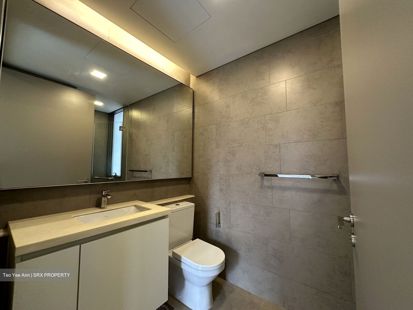 Stratum (D18), Condominium #447655821